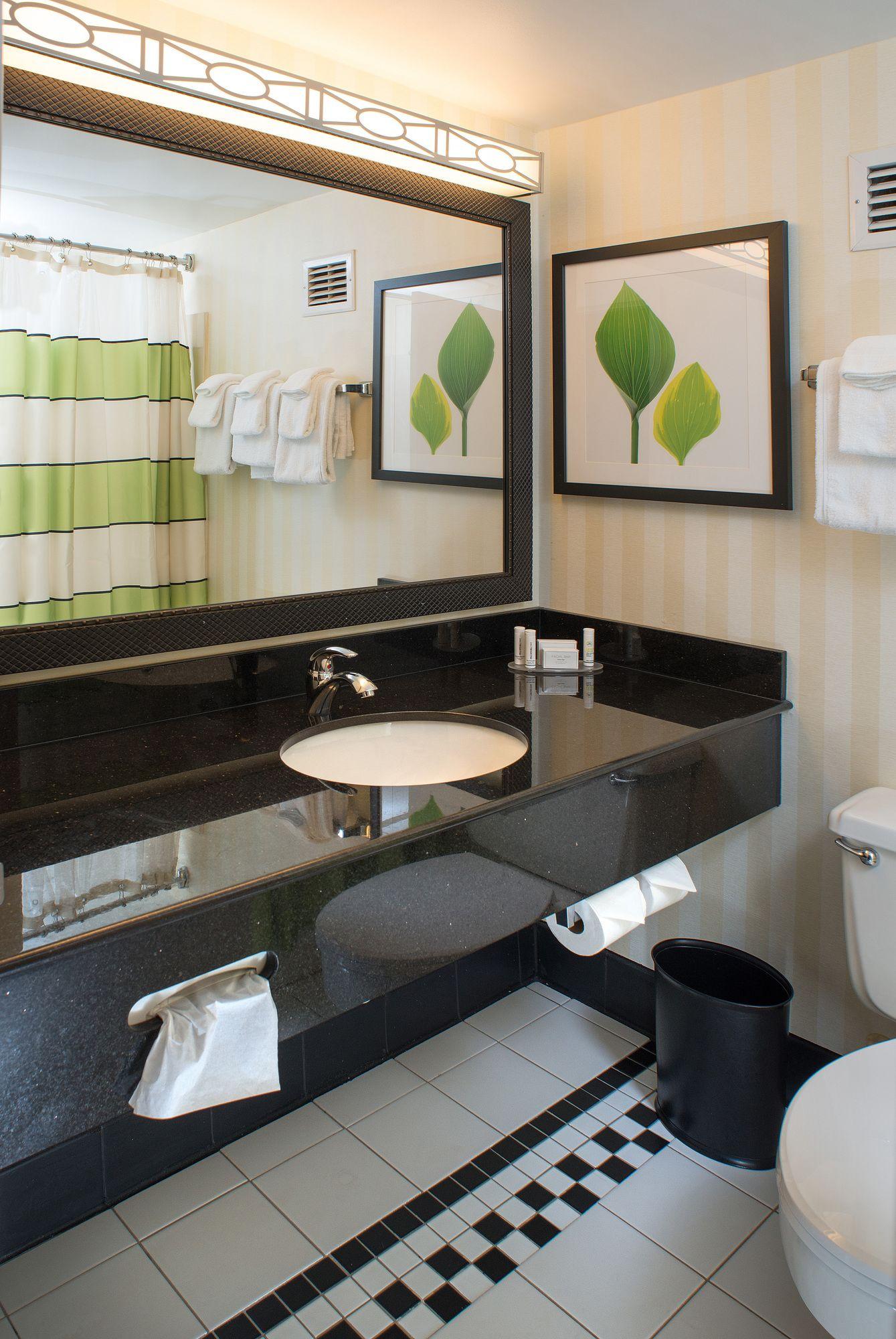 Best Western Plus Beckley Inn Bagian luar foto