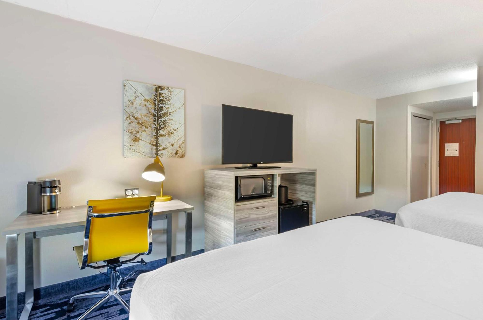 Best Western Plus Beckley Inn Bagian luar foto