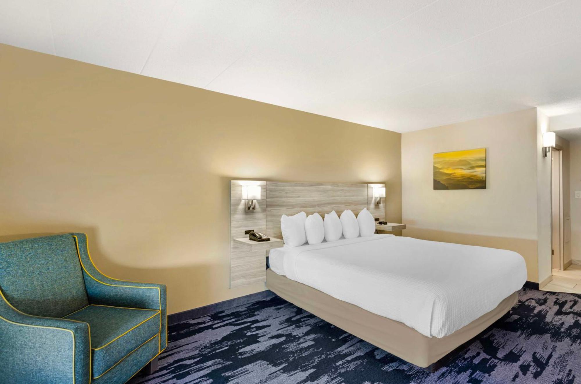 Best Western Plus Beckley Inn Bagian luar foto