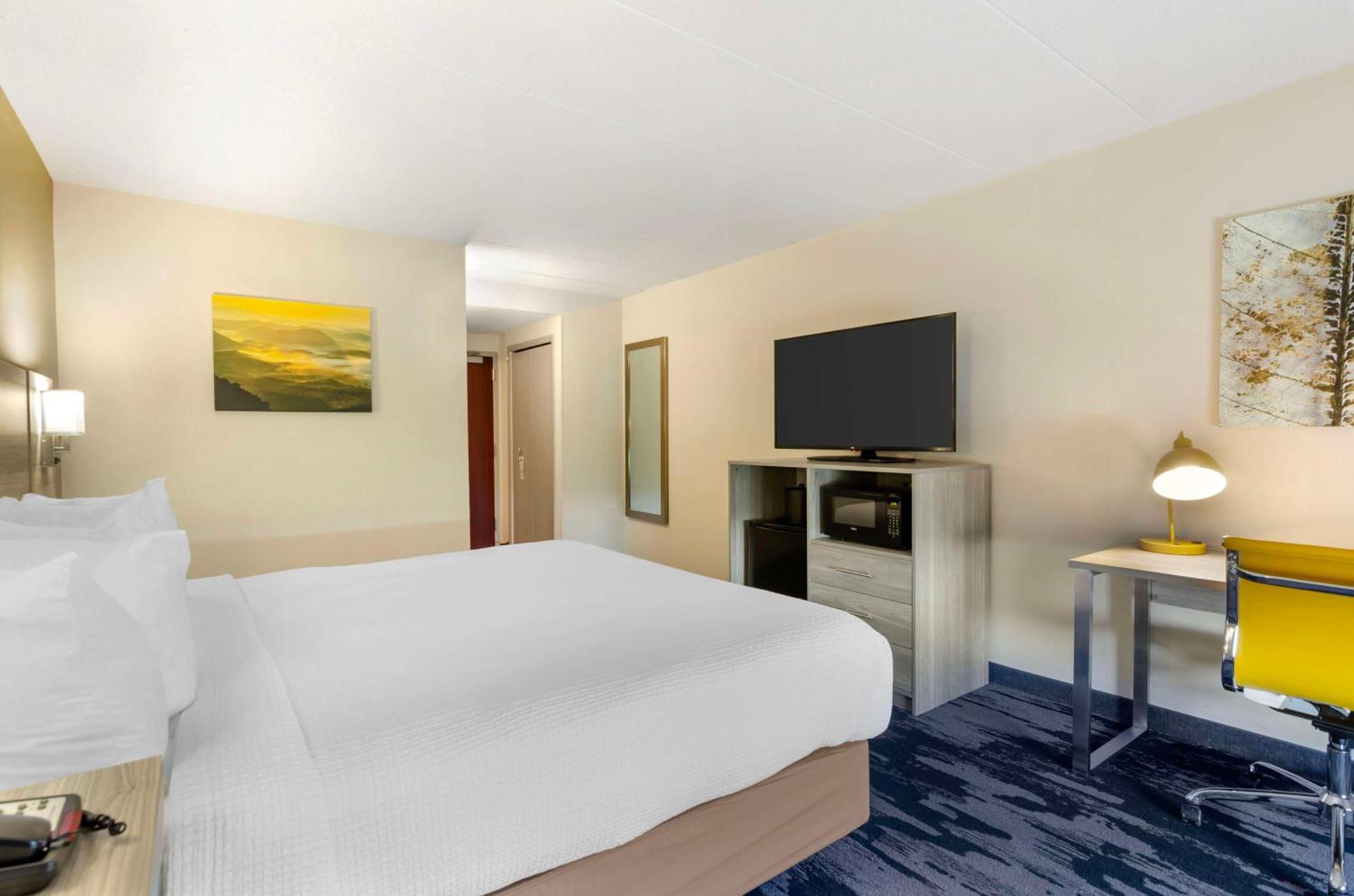 Best Western Plus Beckley Inn Bagian luar foto