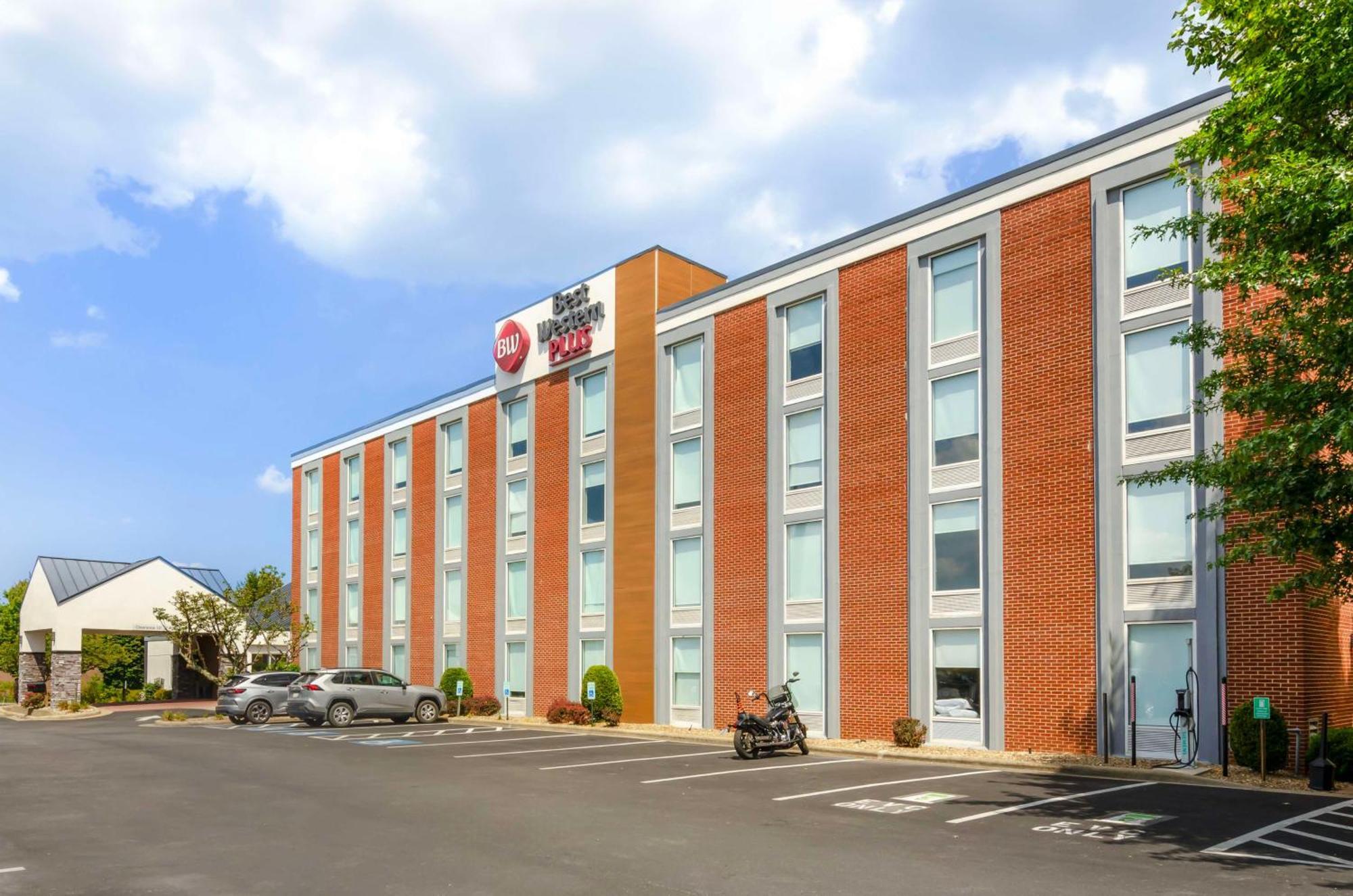 Best Western Plus Beckley Inn Bagian luar foto